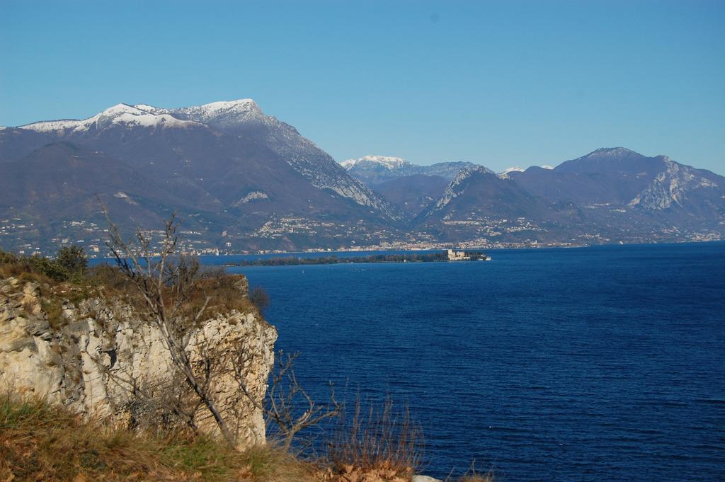 Antico Borgo B&B con SPA Manerba del Garda Exterior foto