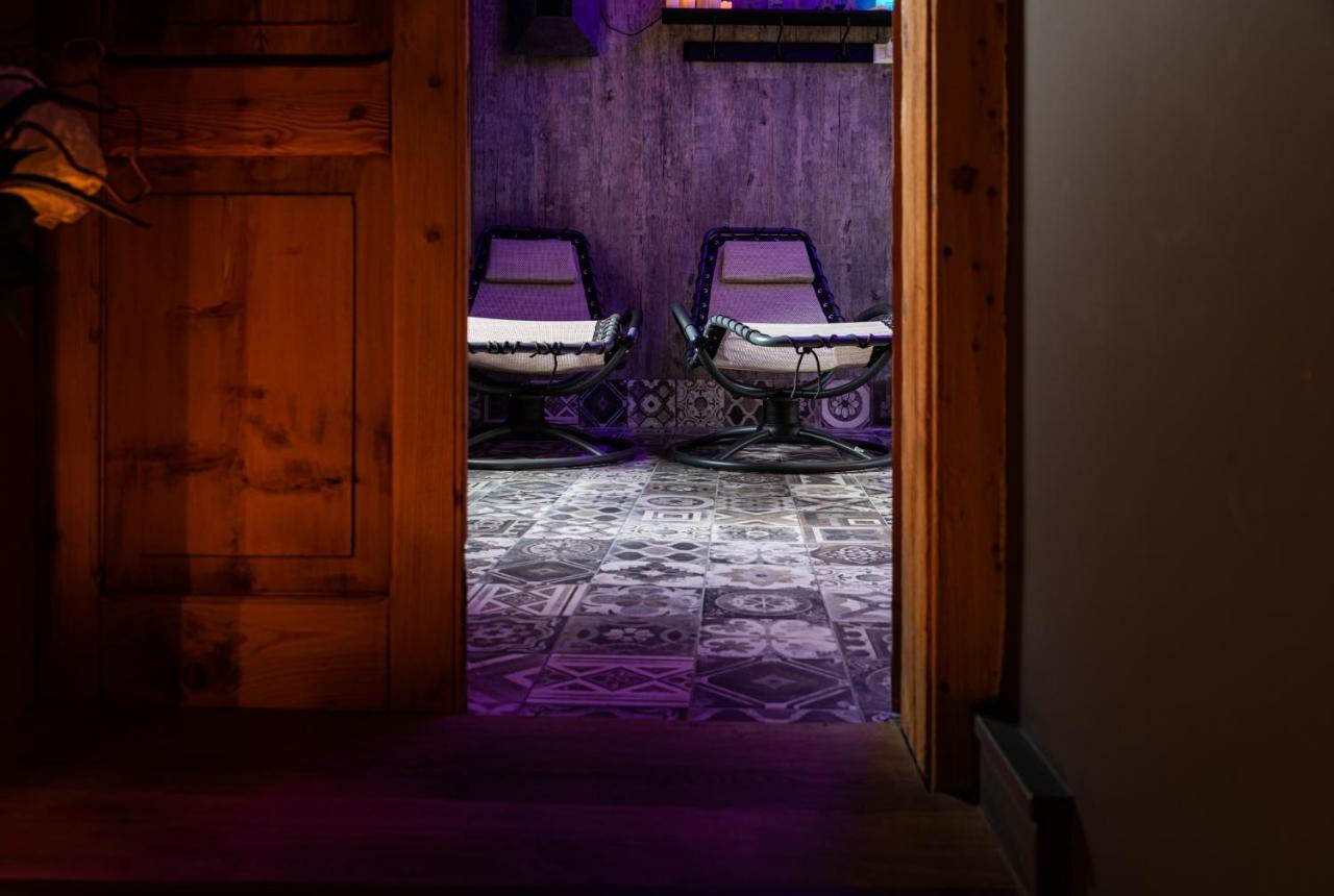 Antico Borgo B&B con SPA Manerba del Garda Exterior foto